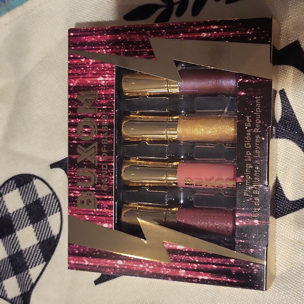 Buxom I swear by love my lips 💋 does work boxed 4 mini full pump colors